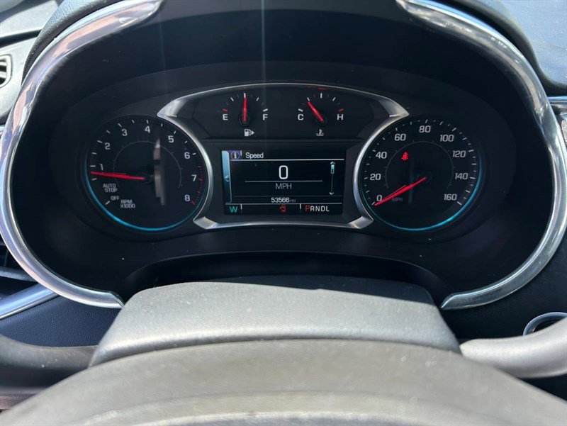 Used 2018 Chevrolet Malibu LT w/ Driver Confidence Package FWD image 10