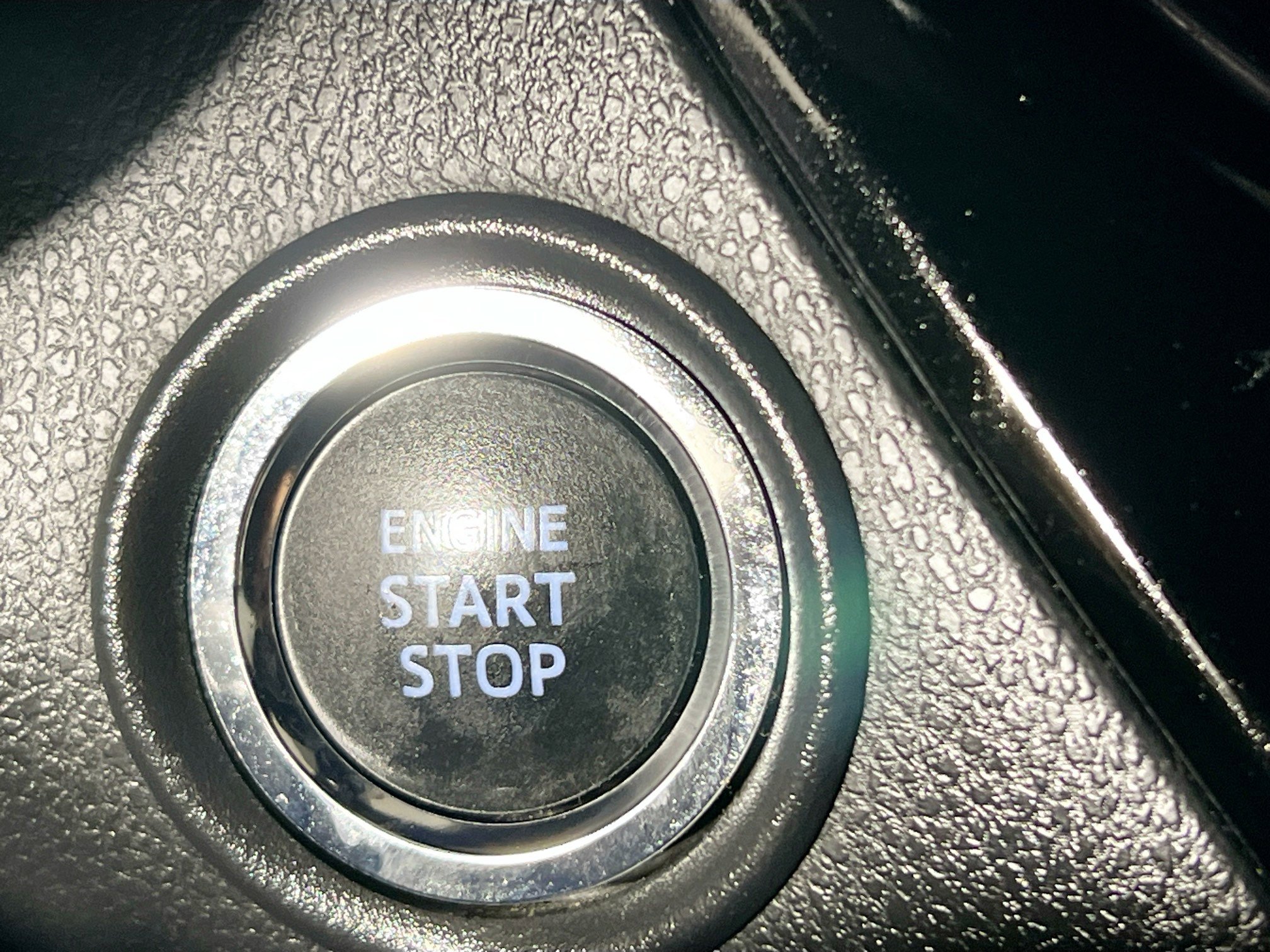 Used 2021 Toyota C-HR XLE image 24