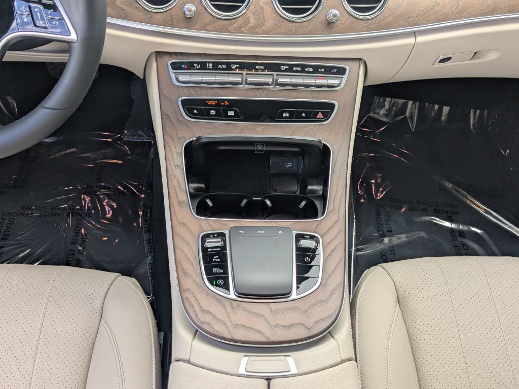 Used 2023 Mercedes-Benz E 350 4MATIC Sedan image 6