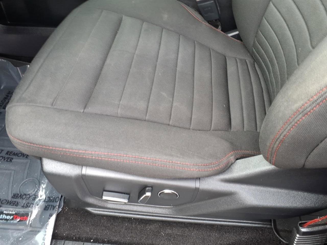 Used 2018 Ford F150 XLT w/ Equipment Group 302A Luxury image 6