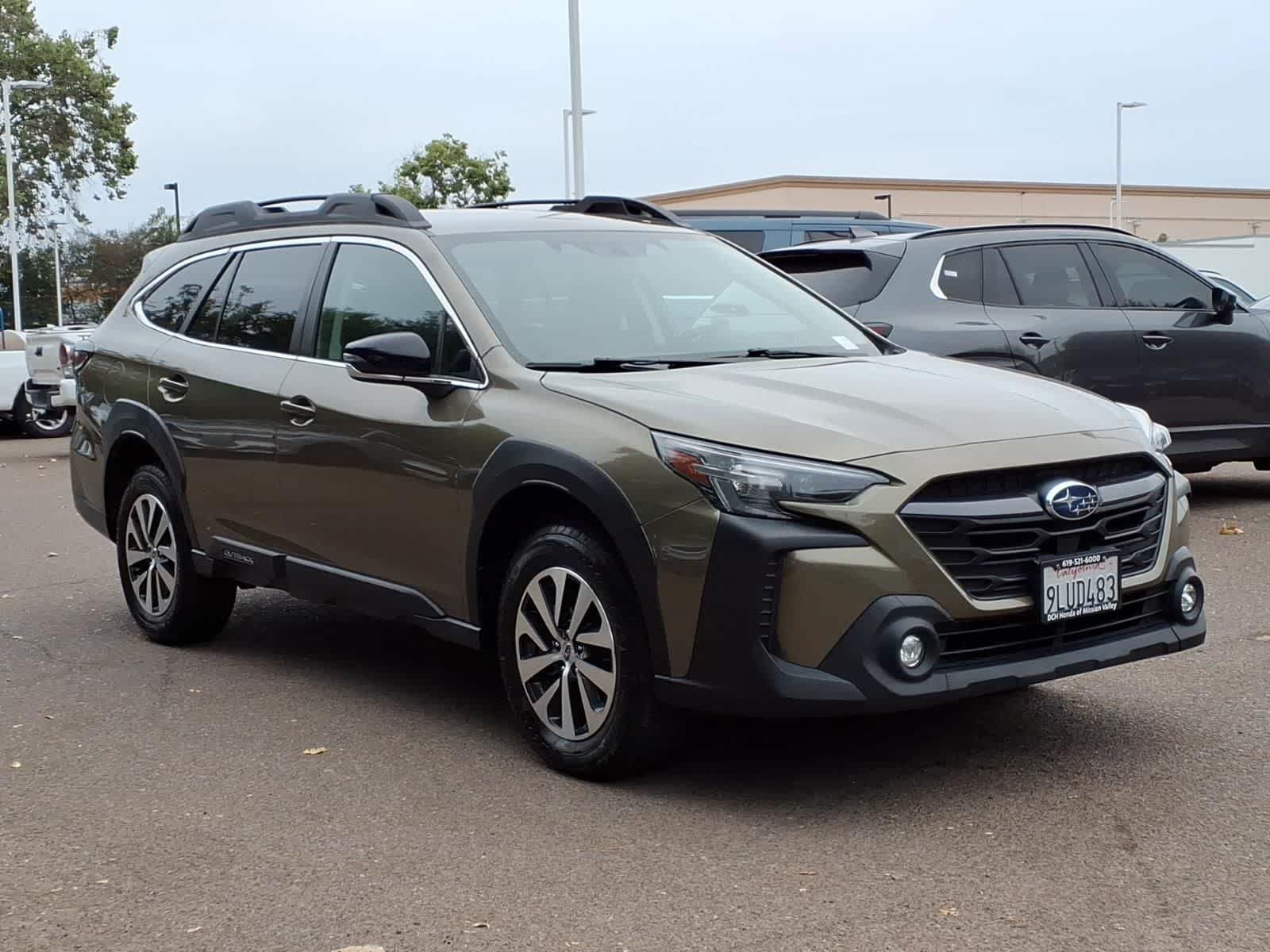 Used 2024 Subaru Outback Premium AWD/4WD video 3