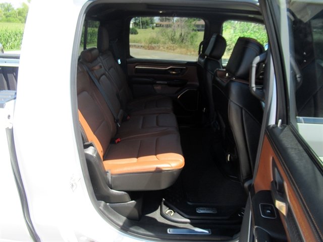 Used 2019 RAM 1500 Laramie Longhorn image 15