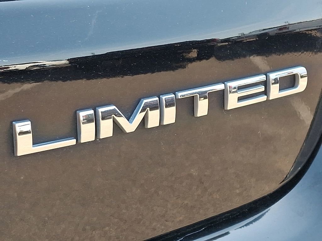 Used 2019 Jeep Compass Limited image 30
