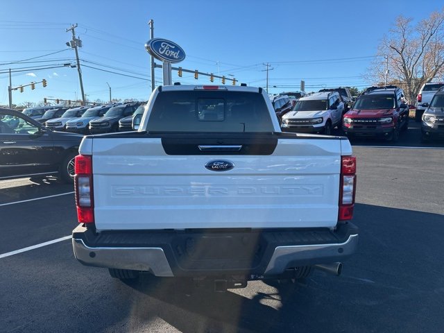 Used 2021 Ford F250 Lariat w/ Chrome Package image 4