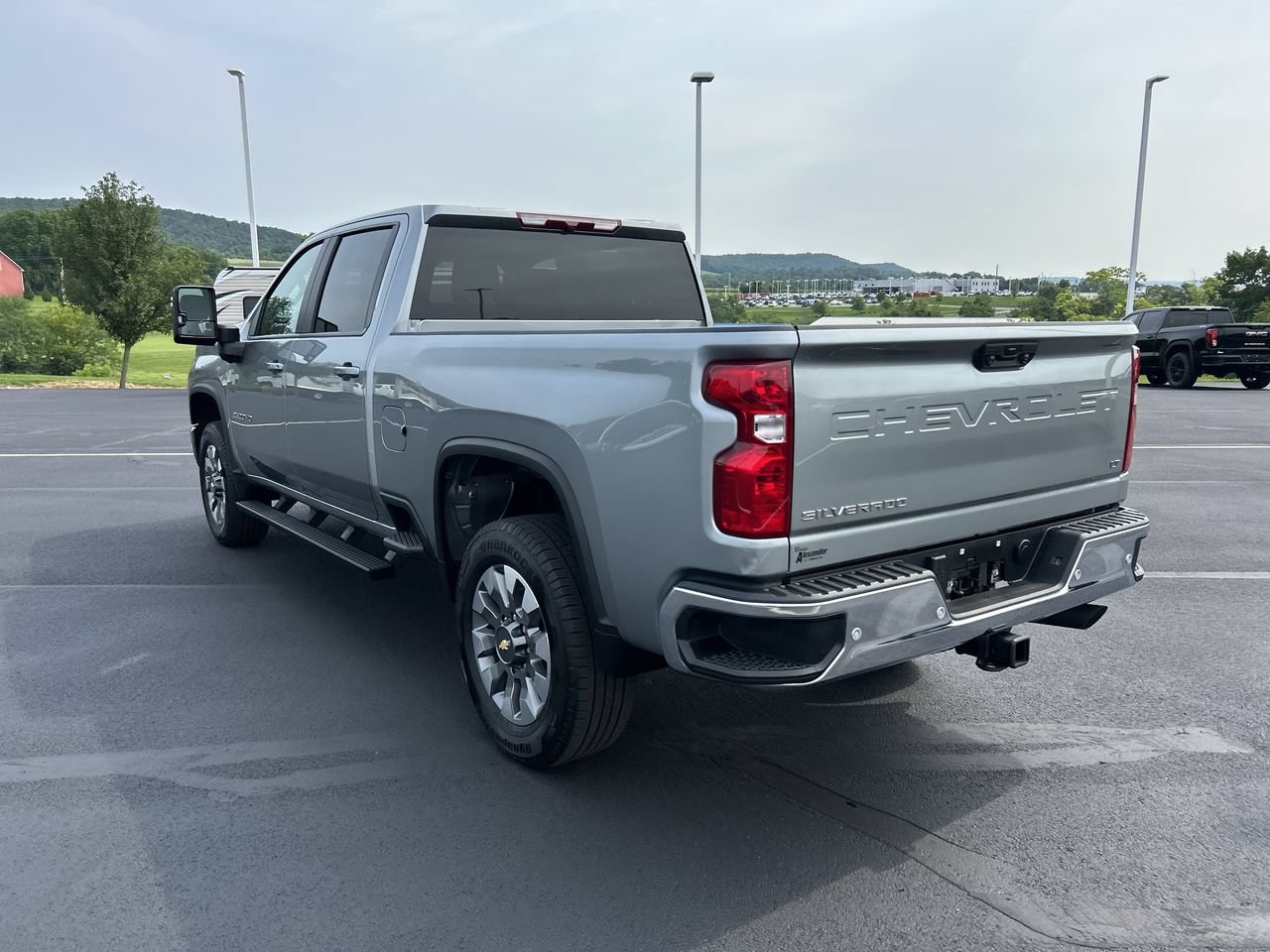 Used 2025 Chevrolet Silverado 2500 LT w/ All Star Edition AWD/4WD image 5