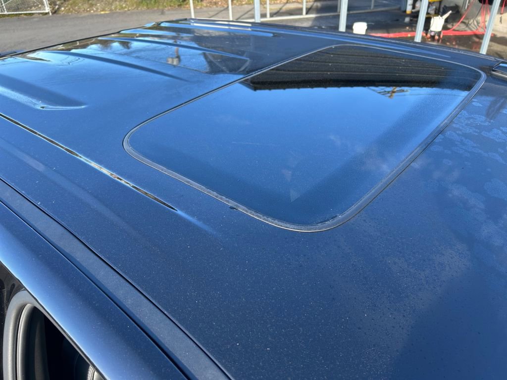 Used 2022 Chevrolet Silverado 3500 High Country w/ Technology Package image 28