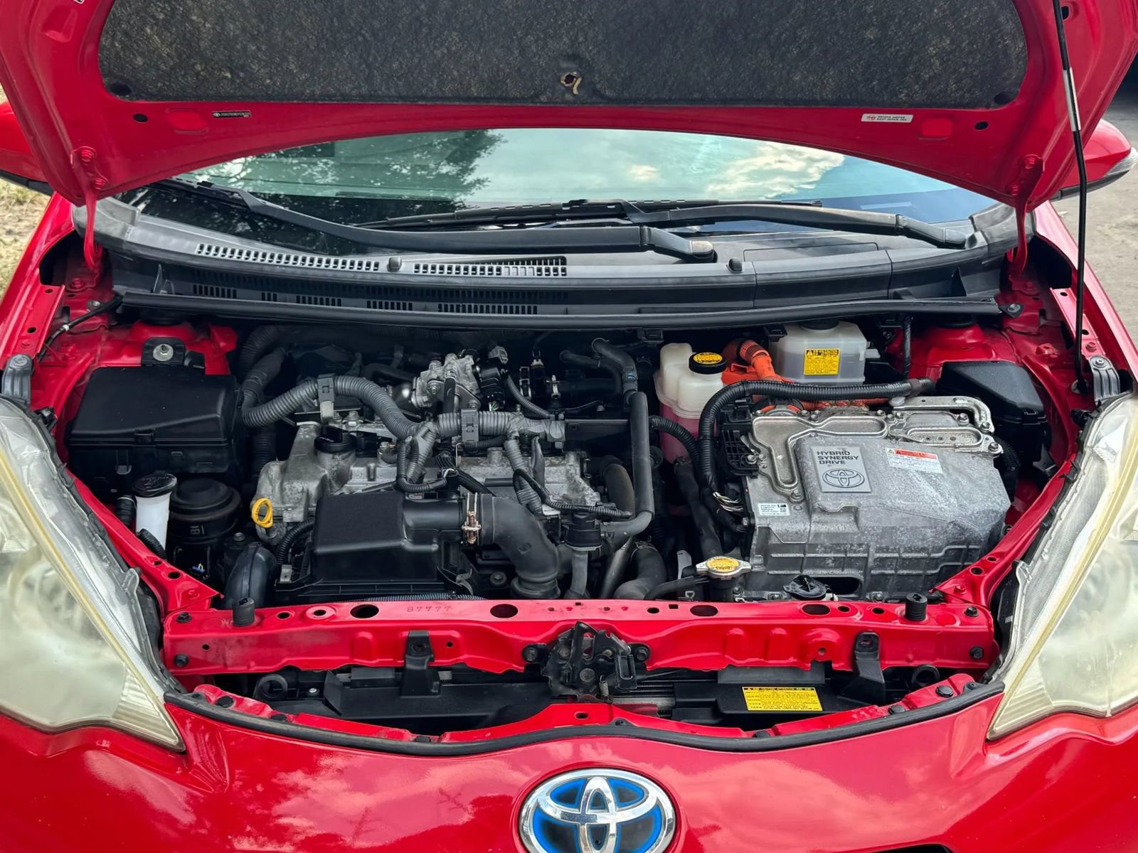 Used 2013 Toyota Prius C Three FWD image 11