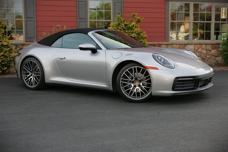 Used 2024 Porsche 911 Carrera w/ Premium Package RWD image 8
