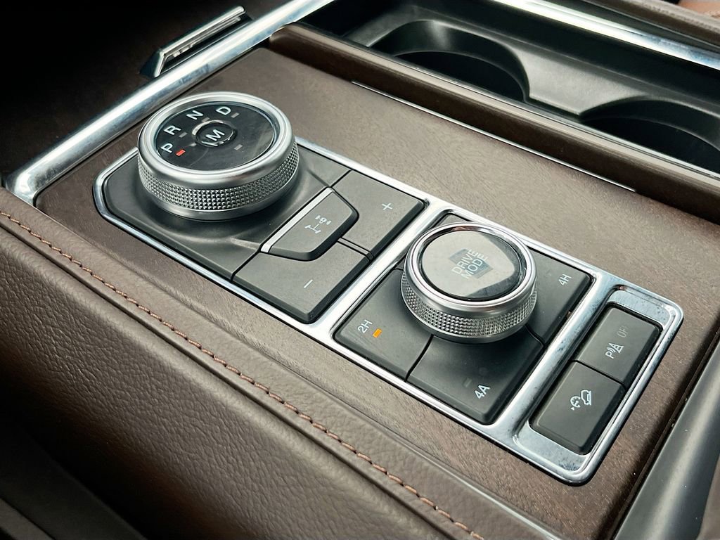 Used 2023 Ford Expedition Max King Ranch image 17