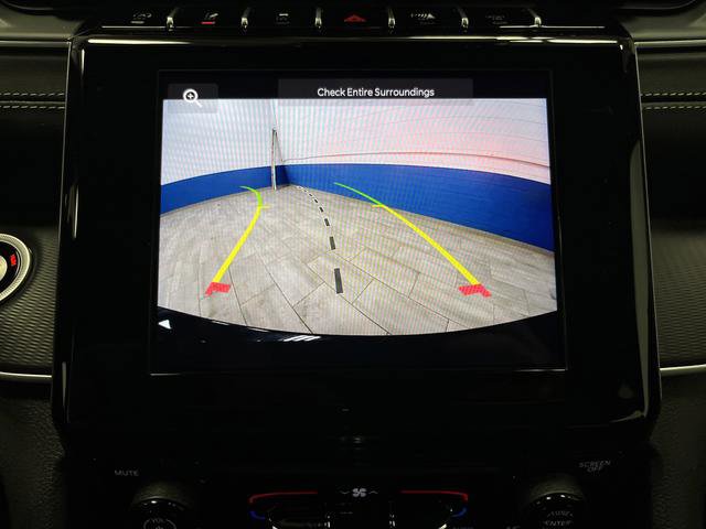 New 2025 Jeep Grand Cherokee Laredo X w/ Trailer Tow Package image 9