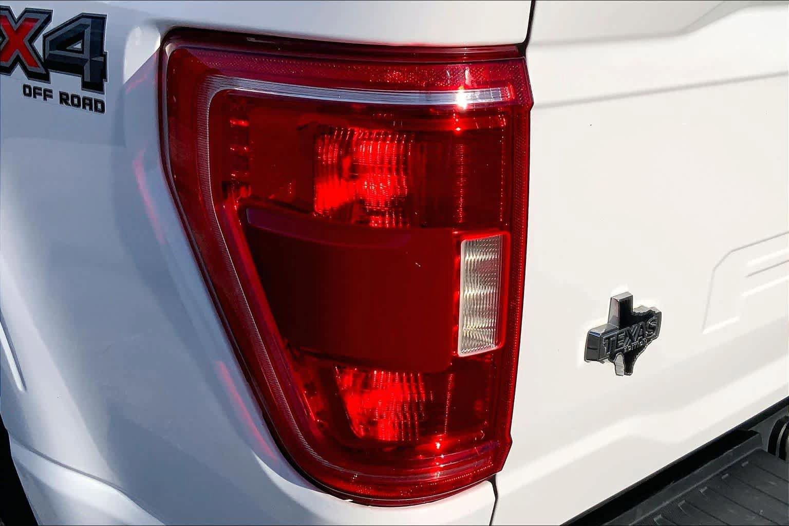 Used 2022 Ford F150 XLT w/ Equipment Group 302A High AWD/4WD image 25