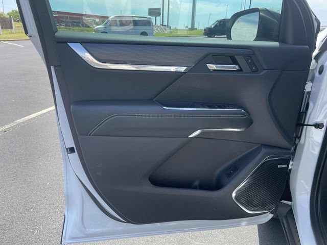 New 2025 GMC Acadia Elevation FWD image 15