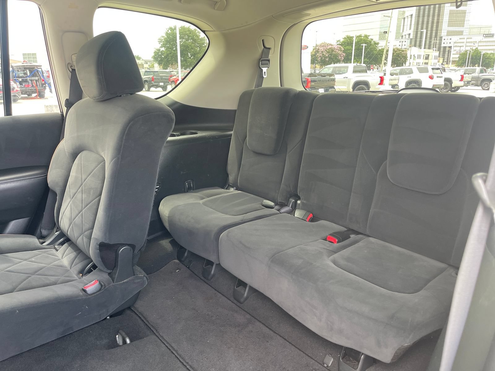 Used 2019 Nissan Armada SV w/ Driver Package RWD image 22