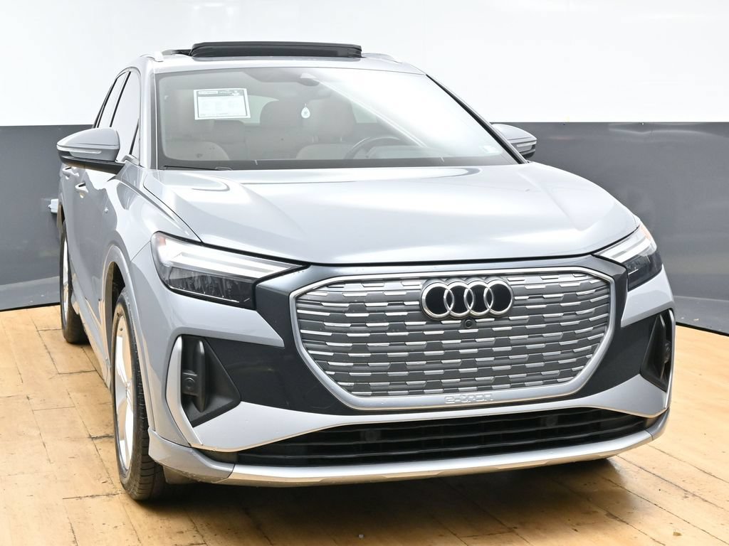 Used 2024 Audi Q4 e-tron Premium AWD/4WD image 4