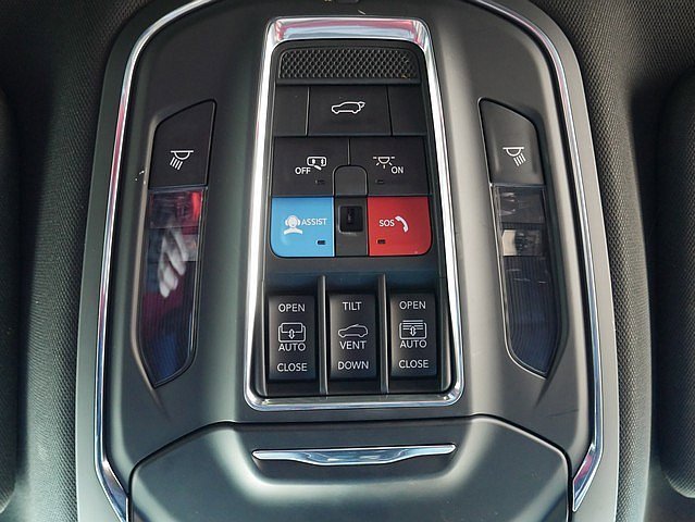 Used 2024 Jeep Wagoneer Series II image 49