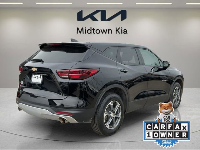 Used 2025 Chevrolet Blazer LT FWD image 3