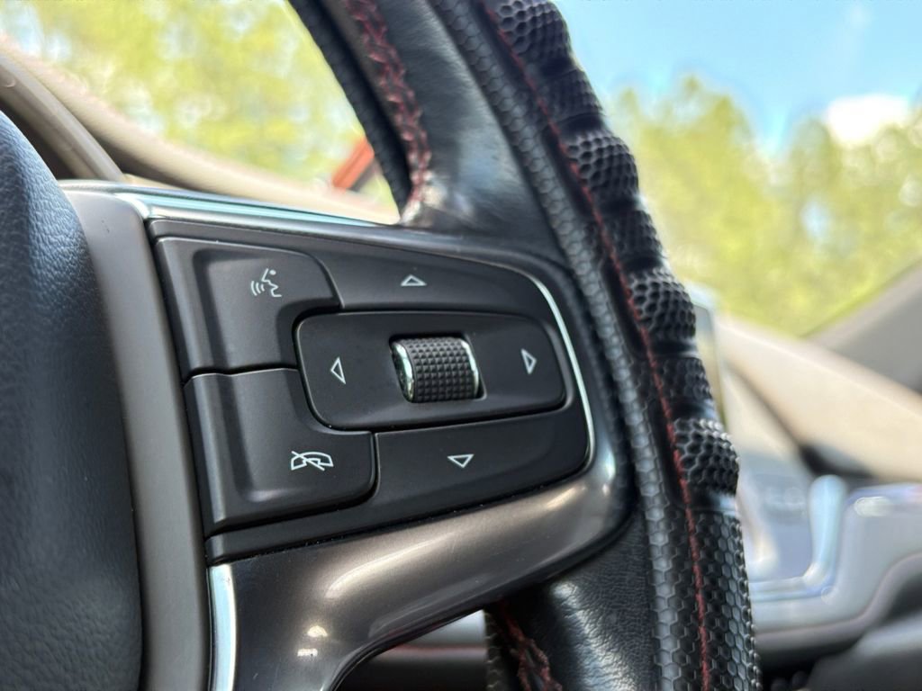 Used 2021 Chevrolet Blazer RS w/ Enhanced Convenience Package FWD image 17