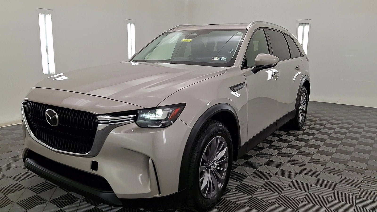Used 2024 MAZDA CX-90 3.3 Turbo w/ Preferred Plus AWD/4WD image 8