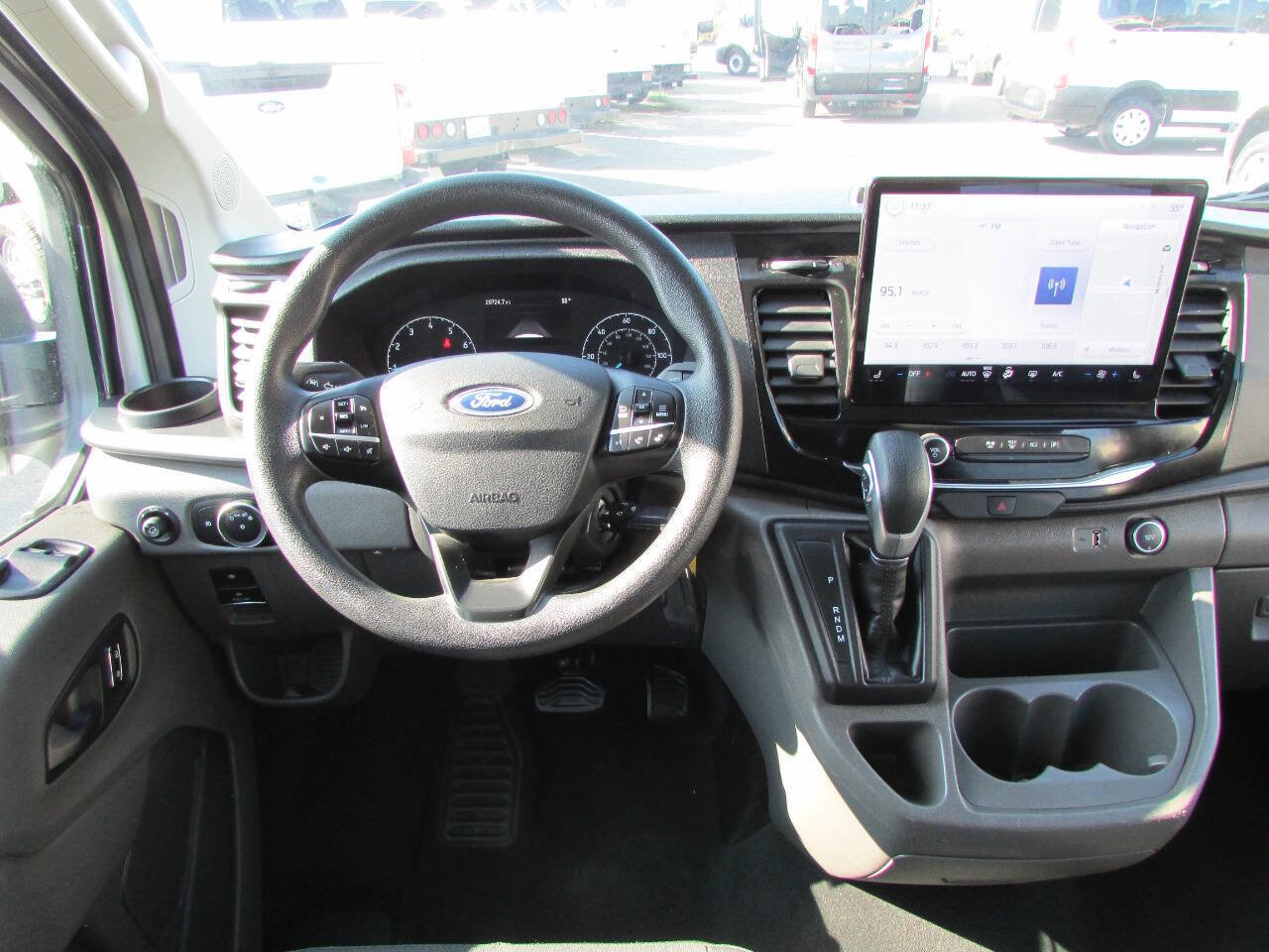 Used 2023 Ford Transit 350 XLT image 18