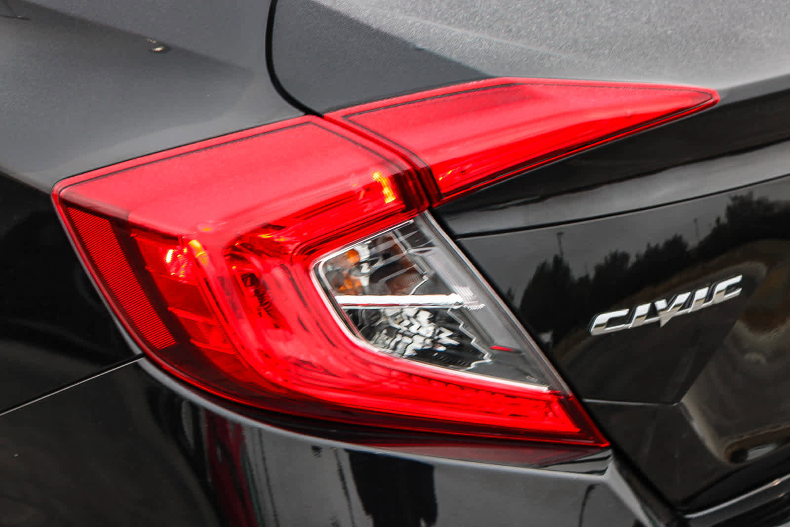 Used 2017 Honda Civic EX image 9