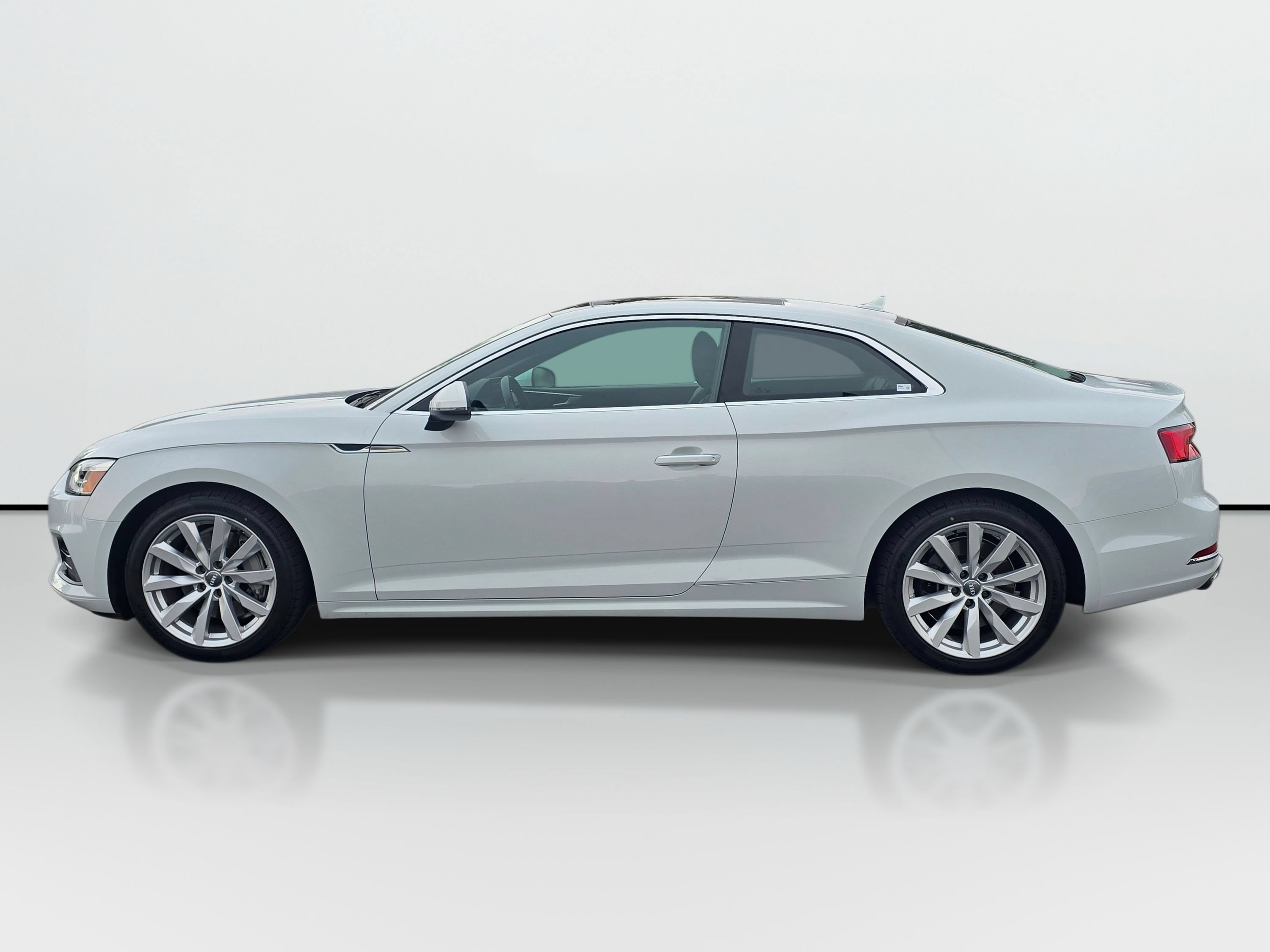 Used 2018 Audi A5 2.0T Premium w/ Convenience Package AWD/4WD image 2
