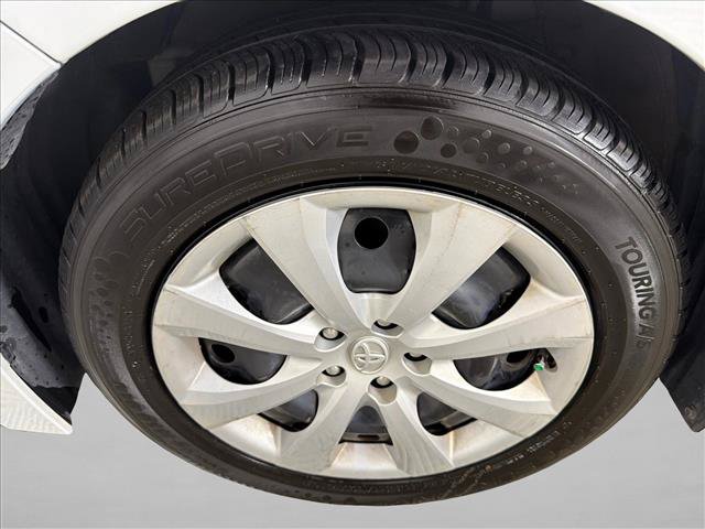 Used 2024 Toyota Corolla LE FWD image 11