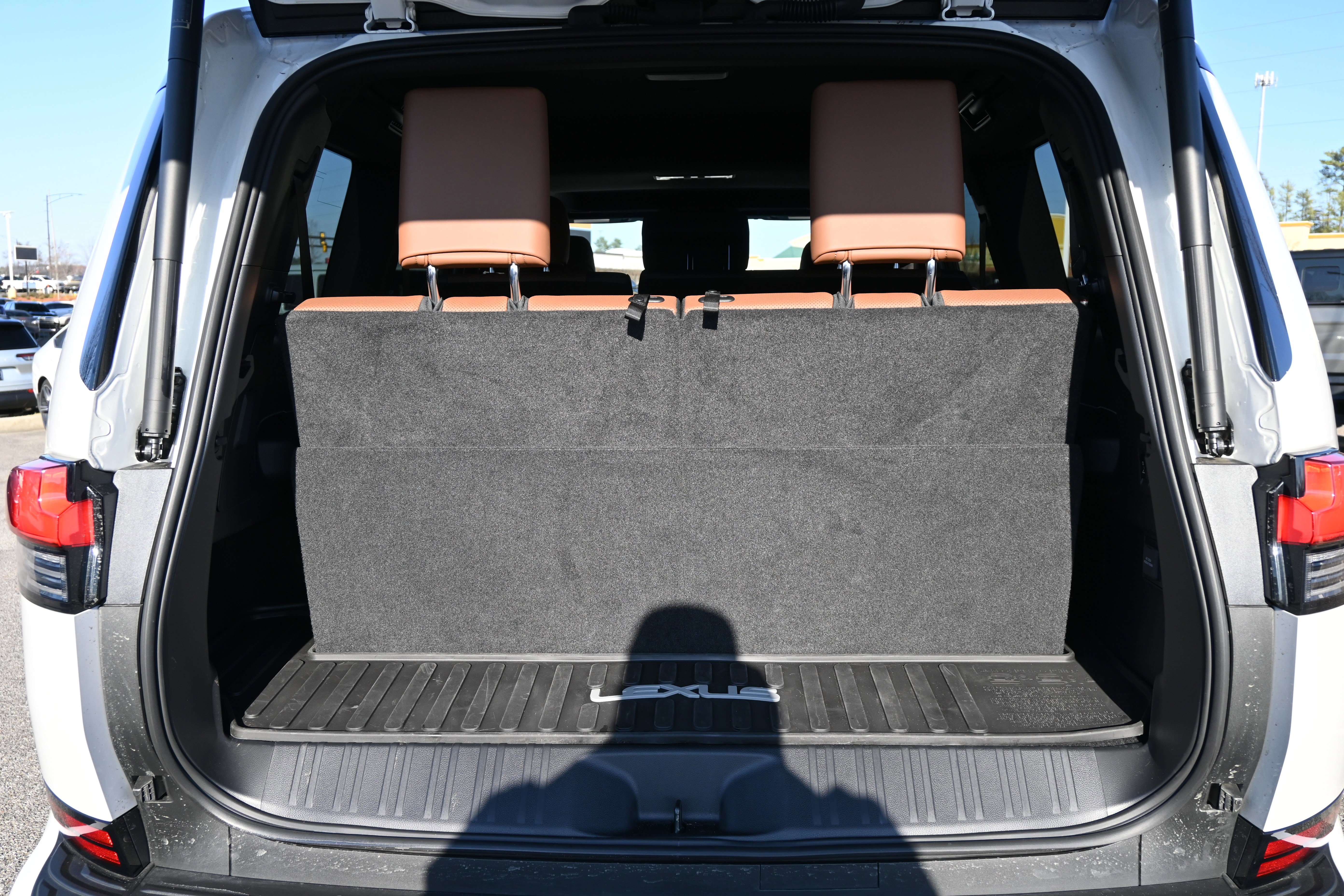 Used 2025 Lexus GX 550 GX 550 Premium+ w/ Cold Area Package image 35