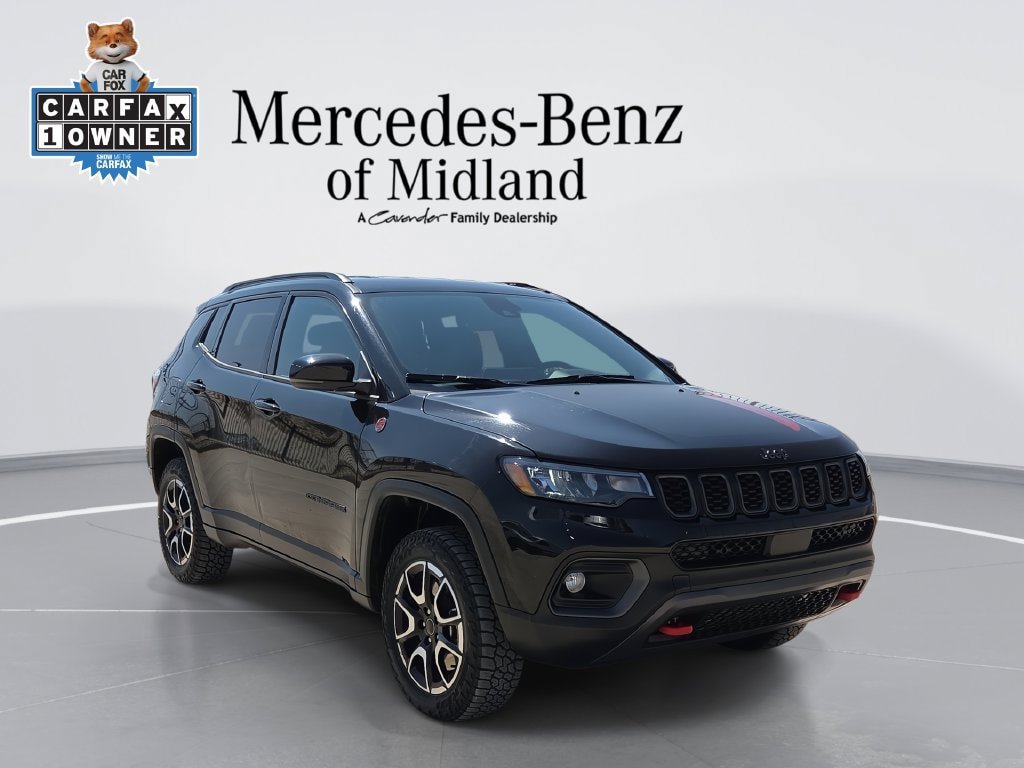 Used 2025 Jeep Compass Trailhawk
