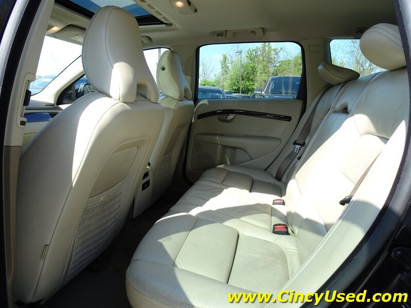 Used 2008 Volvo XC70 3.2 AWD/4WD image 13