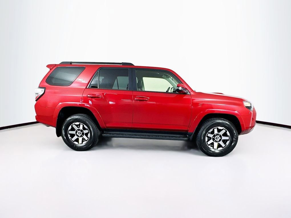Used 2024 Toyota 4Runner TRD Off-Road Premium AWD/4WD image 11