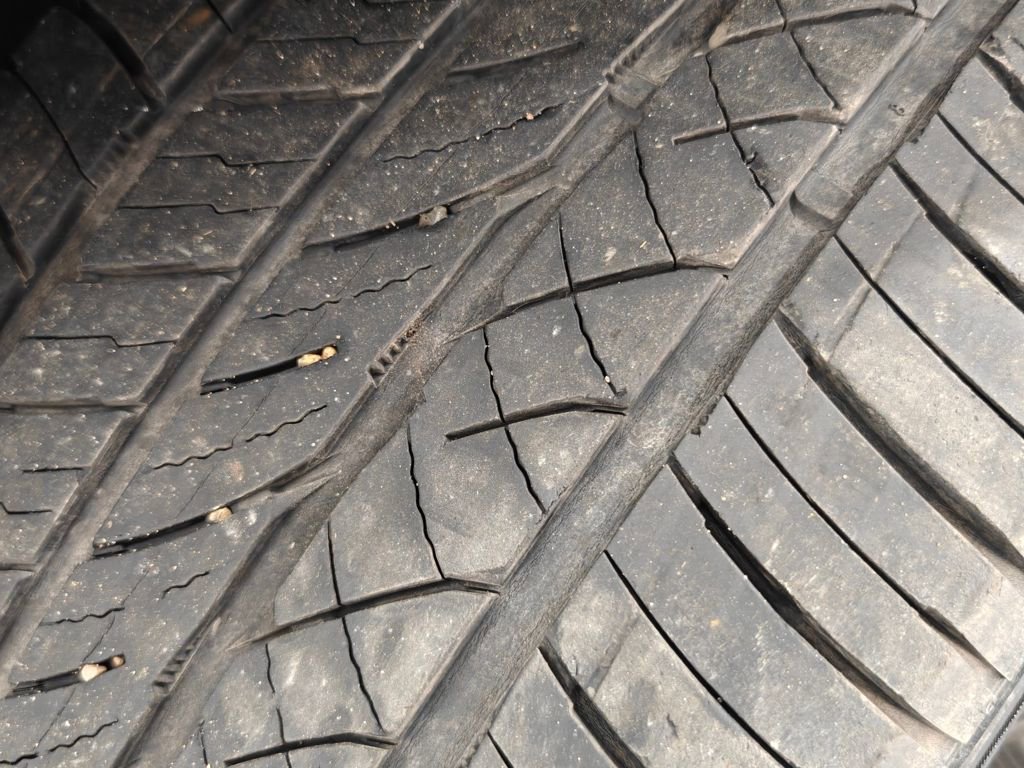 Used 2021 Ford Explorer XLT image 61