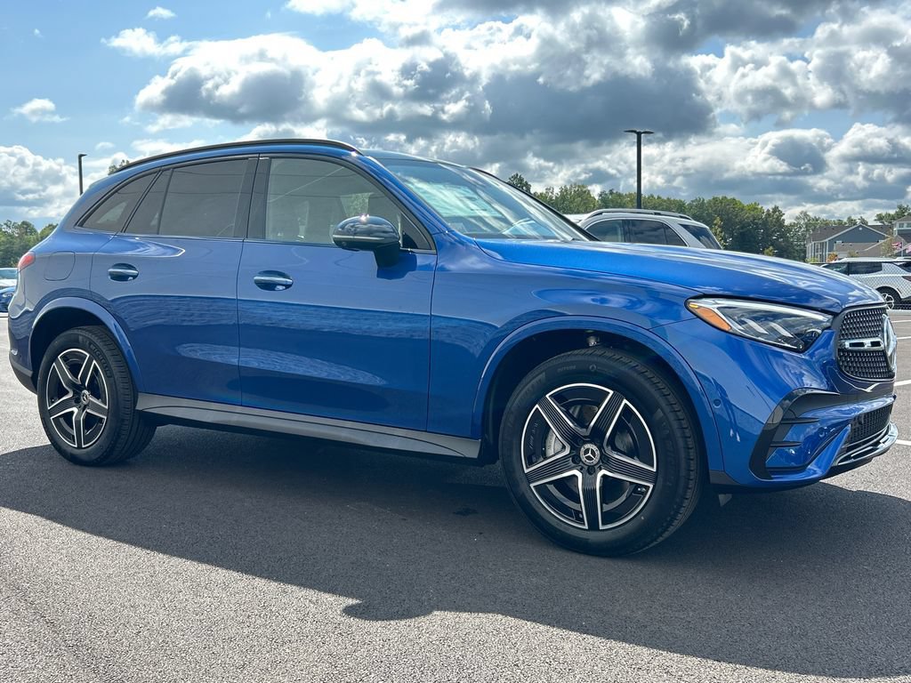 New 2027 Mercedes-Benz GLC 300 4MATIC image 2