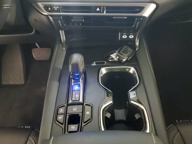Used 2024 Lexus RX 350 w/ Convenience Package AWD/4WD image 19
