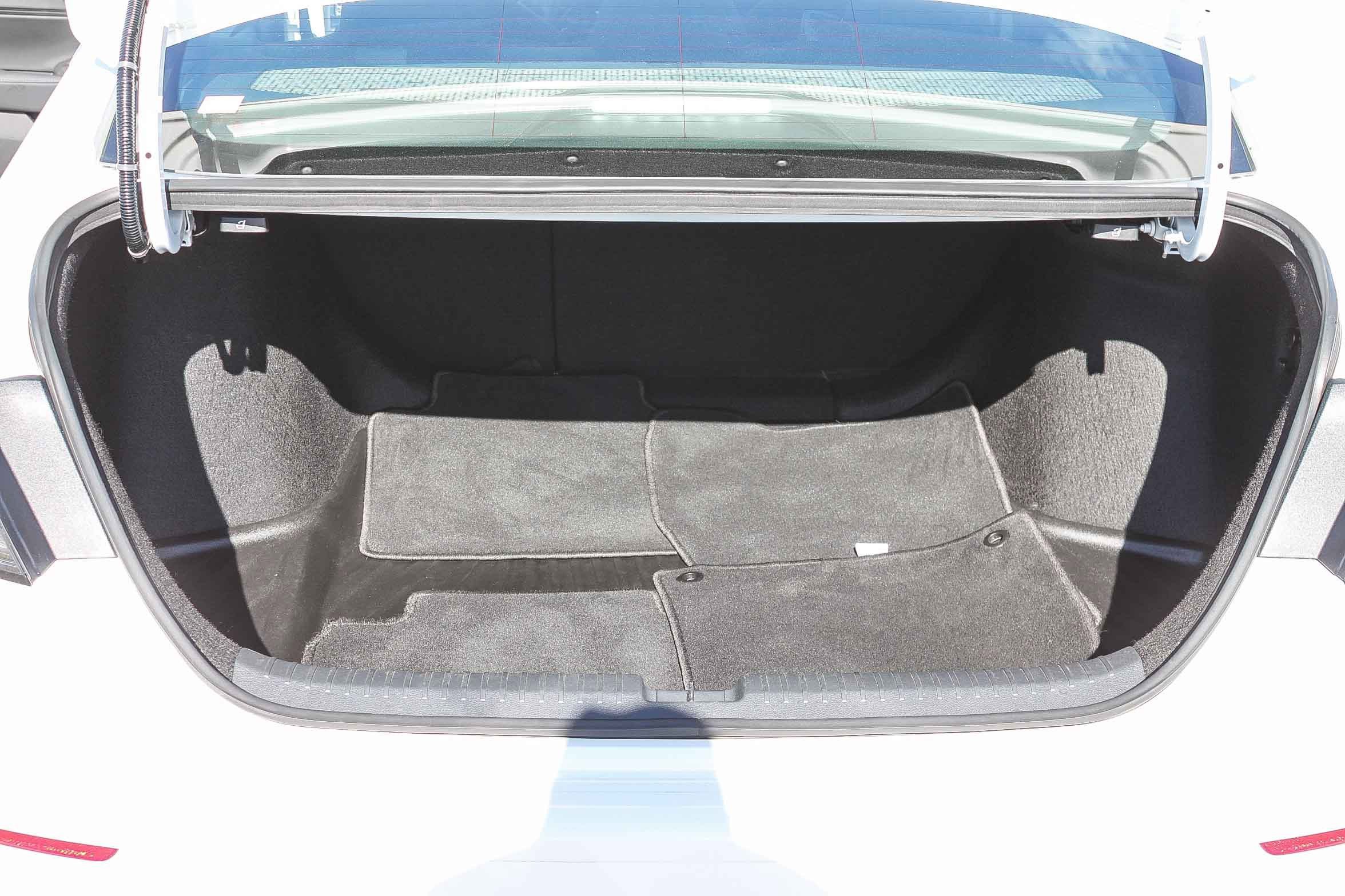 Certified 2024 Honda Accord Sport image 28