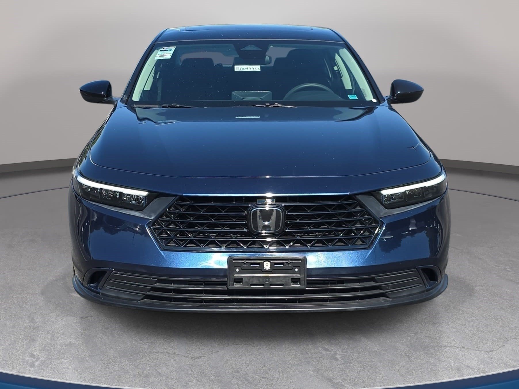Used 2024 Honda Accord EX image 2