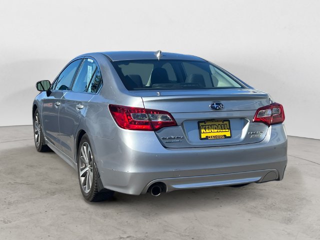 Used 2017 Subaru Legacy 2.5i Limited AWD/4WD image 7