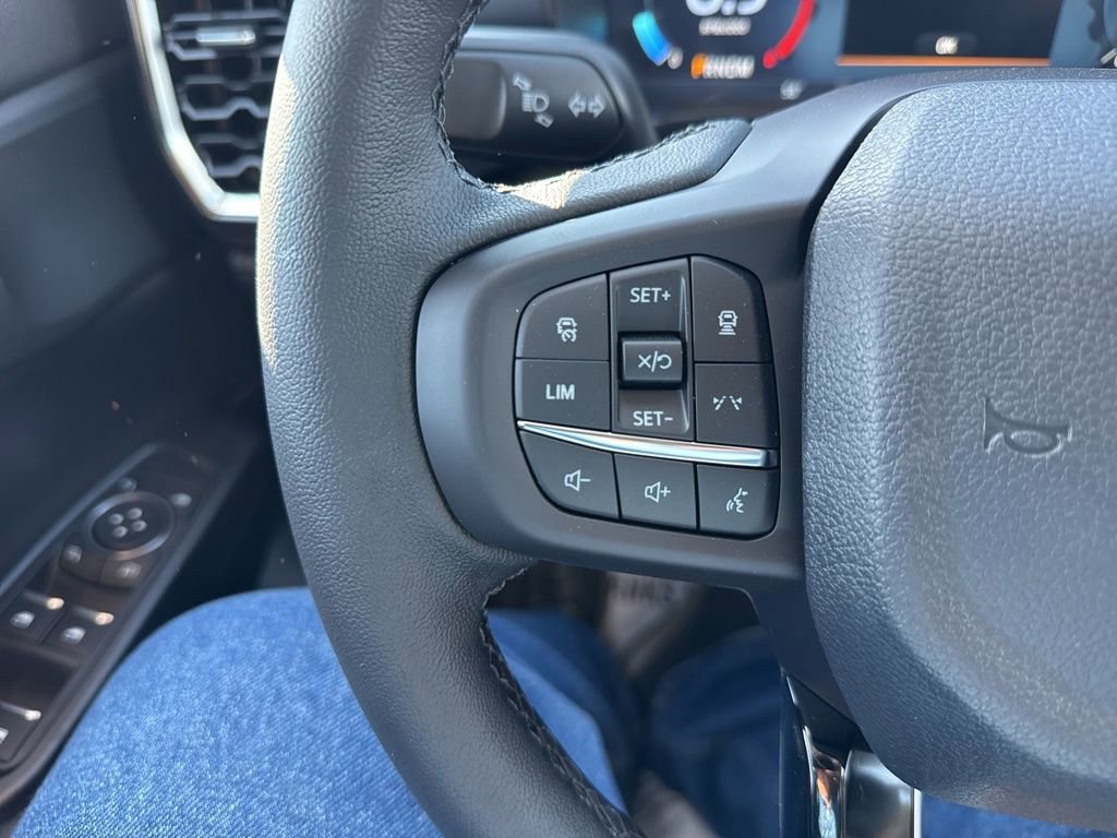New 2025 Ford Ranger Lariat image 23