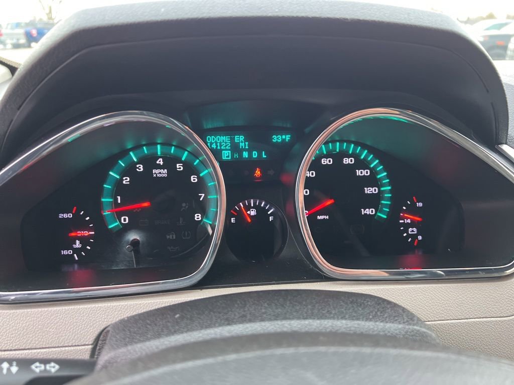 Used 2011 Chevrolet Traverse LTZ image 18