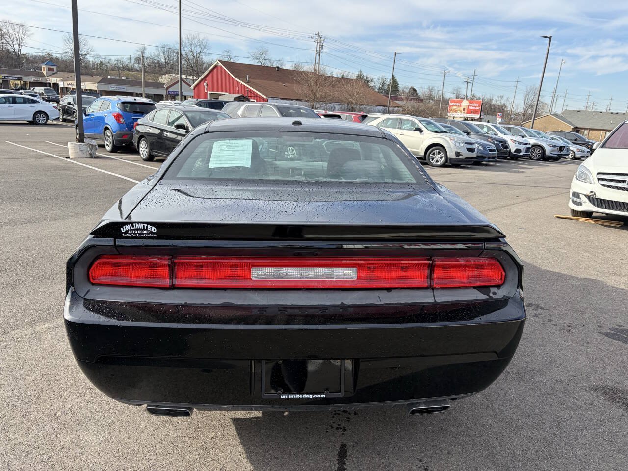 Used 2012 Dodge Challenger SXT w/ Sound Group RWD image 9