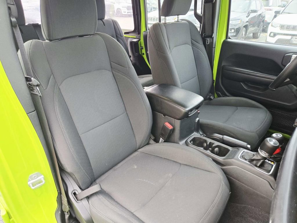 Used 2021 Jeep Wrangler Unlimited Sport image 16