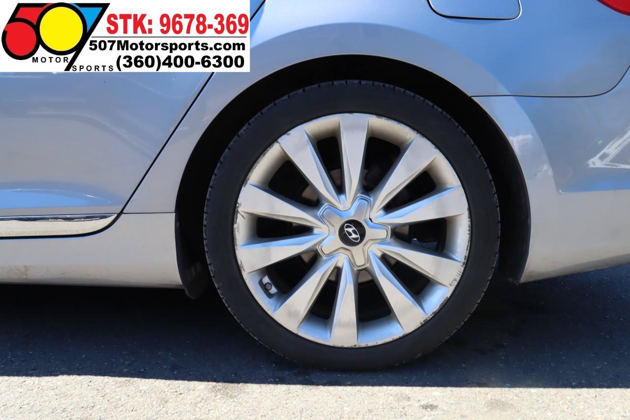 Used 2015 Hyundai Azera Limited FWD image 23