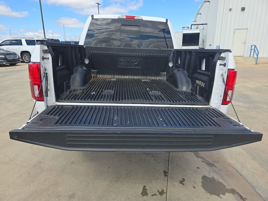 Used 2020 Ford F150 Lariat image 12