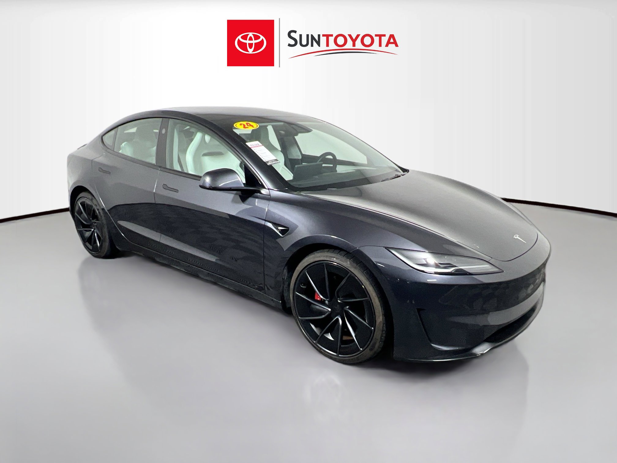 Used 2024 Tesla Model 3 Performance image 1