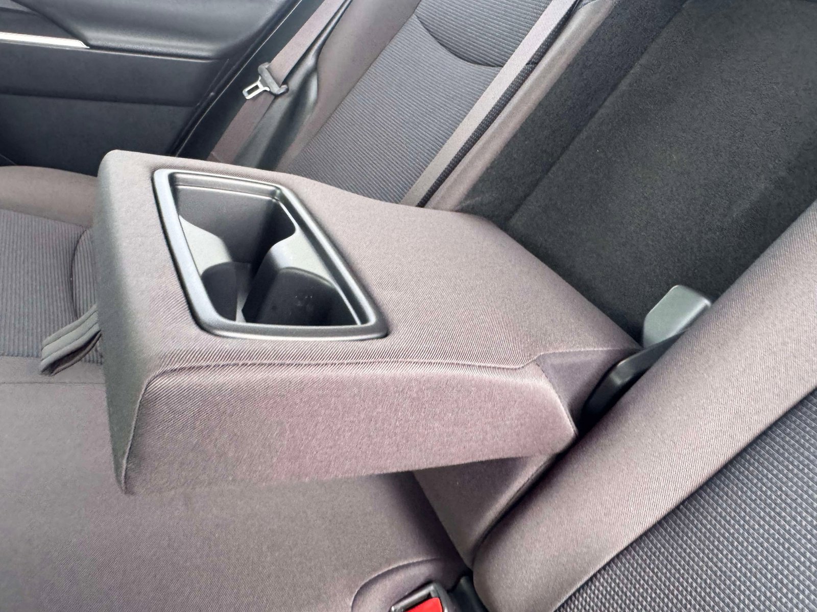 Certified 2022 Toyota RAV4 LE w/ Carpet Mat Package (TMS) image 21