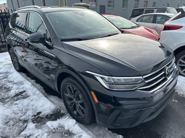 Used 2024 Volkswagen Tiguan SE