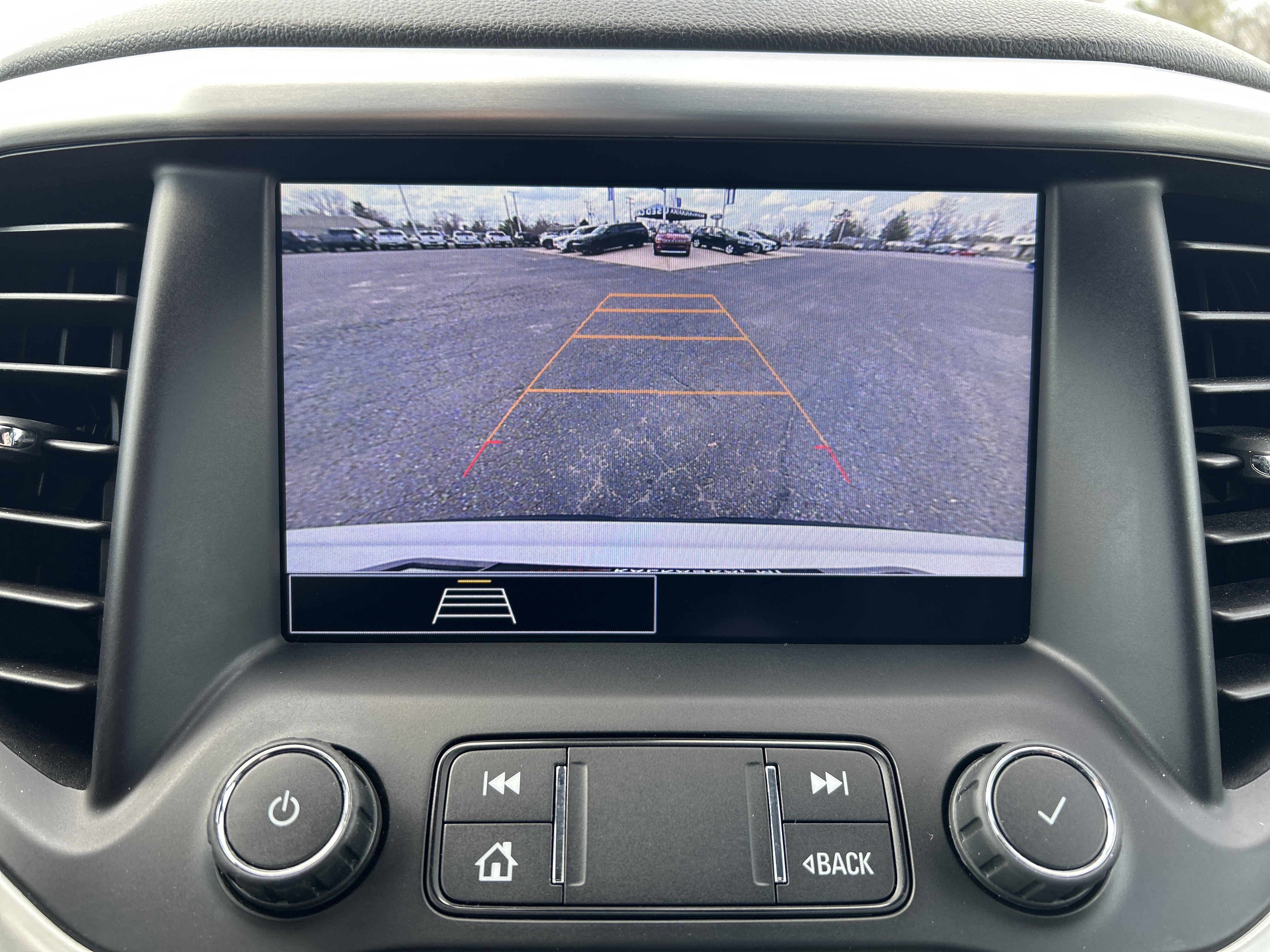 Used 2020 GMC Acadia SLE w/ LPO, Floor Liner Package FWD image 20