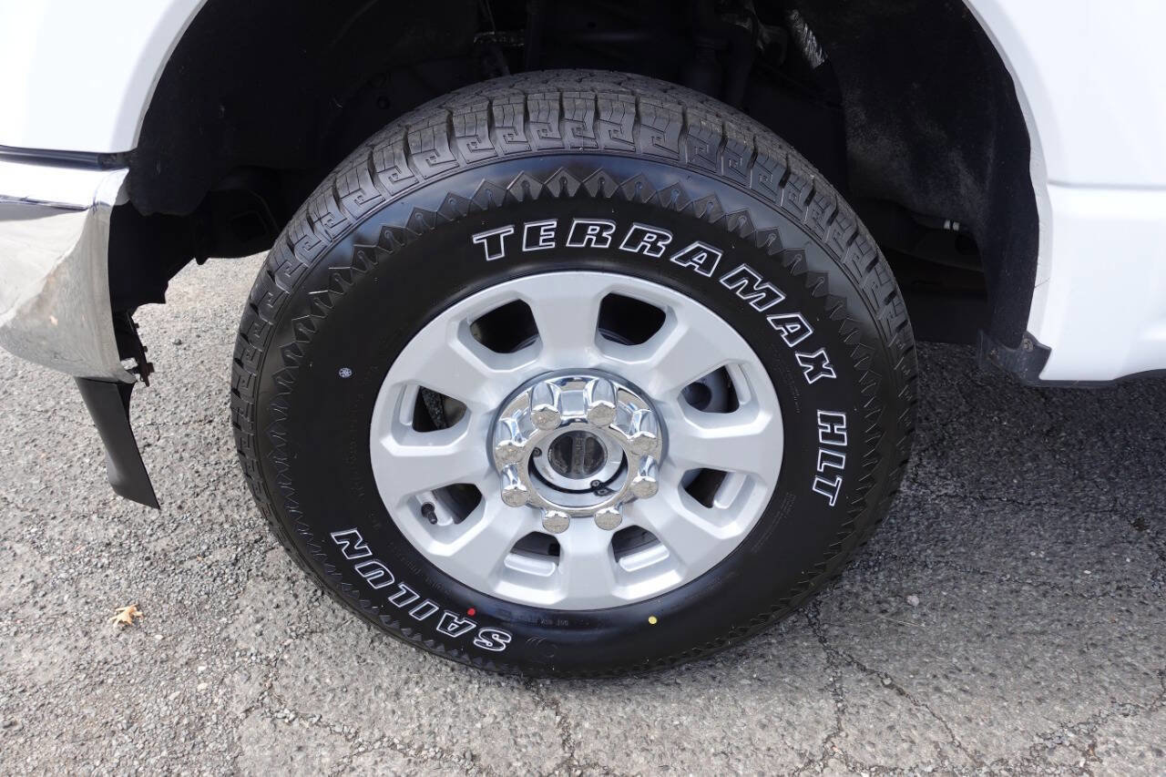 Used 2023 Ford F250 XLT image 56