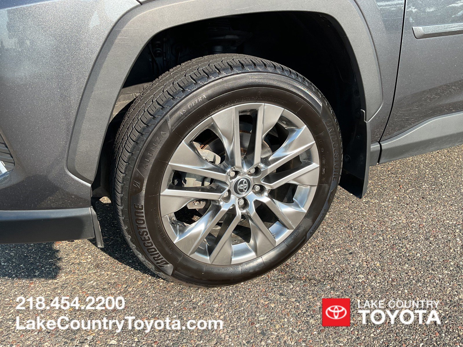 Used 2021 Toyota RAV4 Limited w/ Limited Grade Weather Package AWD/4WD image 9