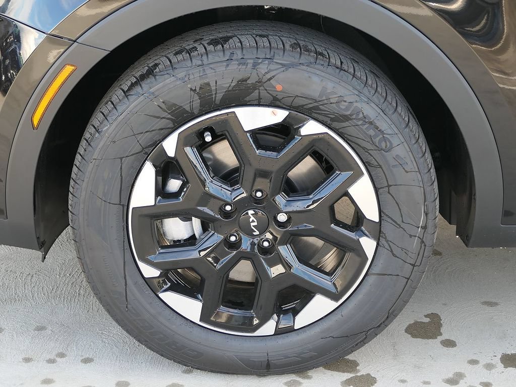 New 2026 Kia Sorento S FWD image 8
