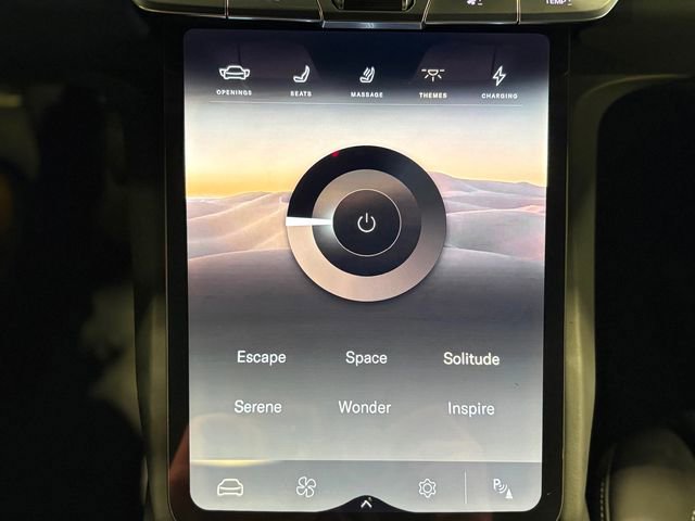 Used 2024 Lucid Air Touring image 28